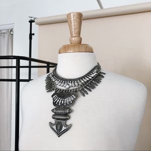 HEAVY DUTY CRYSTAL STATEMENT NECKLACE
